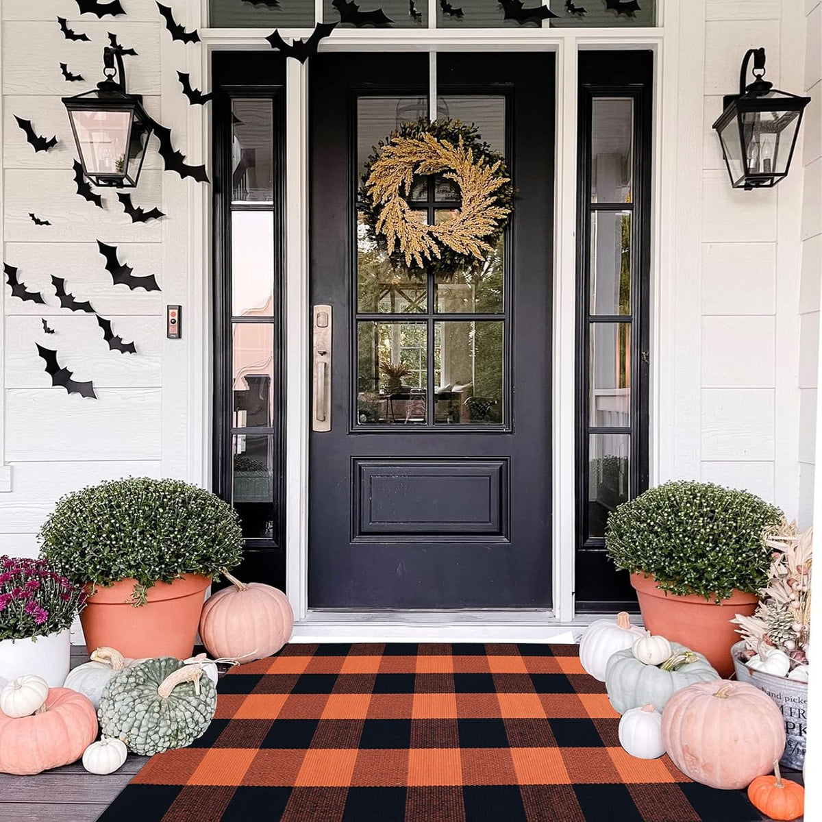 Halloween Porch & Door Décor