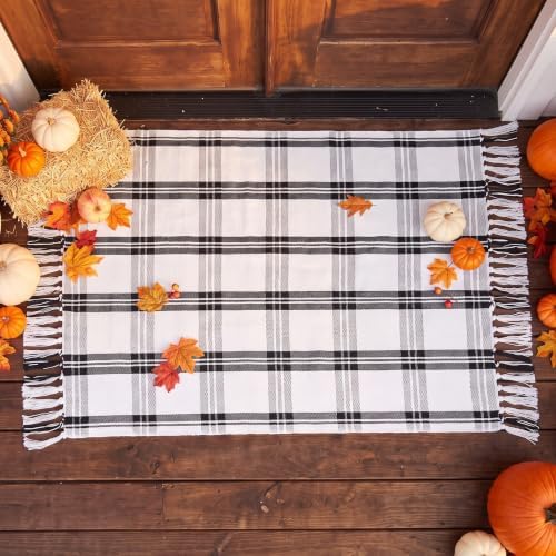 Breling 28" x 43" Fall Outdoor Porch Rug Black and White Plaid Door Mat - Image 5