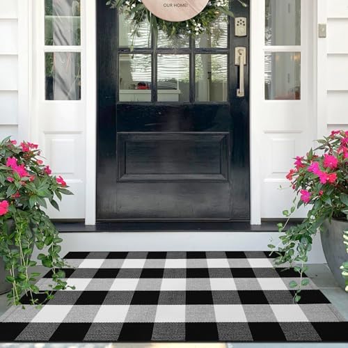 IOHOUZE 27.5x43 Buffalo Plaid Rug, Washable Front Door Mat, Black White by iOhouze
