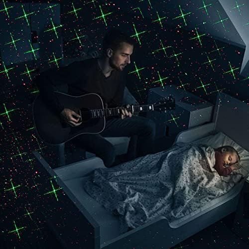 Christmas Projector Lights Outdoor, Led Christmas Laser Lights Landscape Spotlight Red and Green Star Show Waterproof with Remote Decorative Patterns for Indoor Outdoor Garden Patio Wall Holiday - Image 2