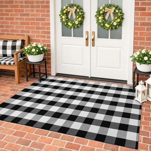 KILOCOCO Buffalo Plaid Checkered Rug 4x6 ft Black White Front Door Rug by Kilococo